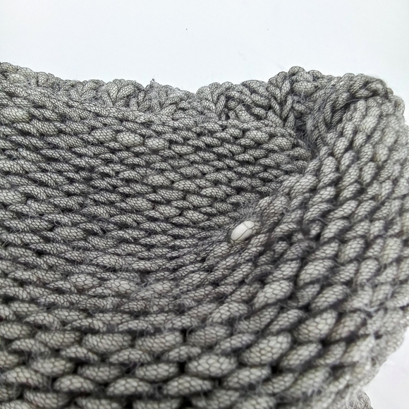 Ms Min Wool Cable Knit Cowl Neck Cropped Sweater - Picture 7 of 12